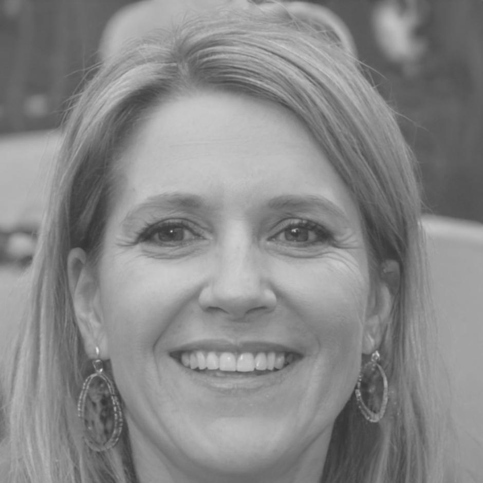 Retrato de Esperanza Ruiz, especialista en planificación financiera